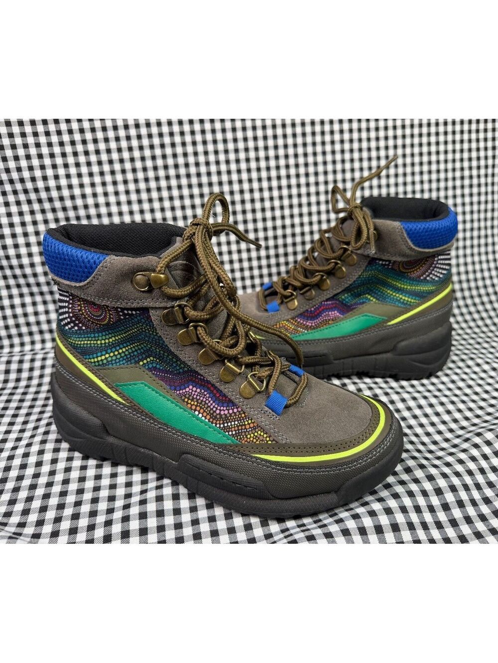 Inkkas Brisbane Black Trekk Boots Multicolor Hiking Ankle Boots Suede Lace Up 7